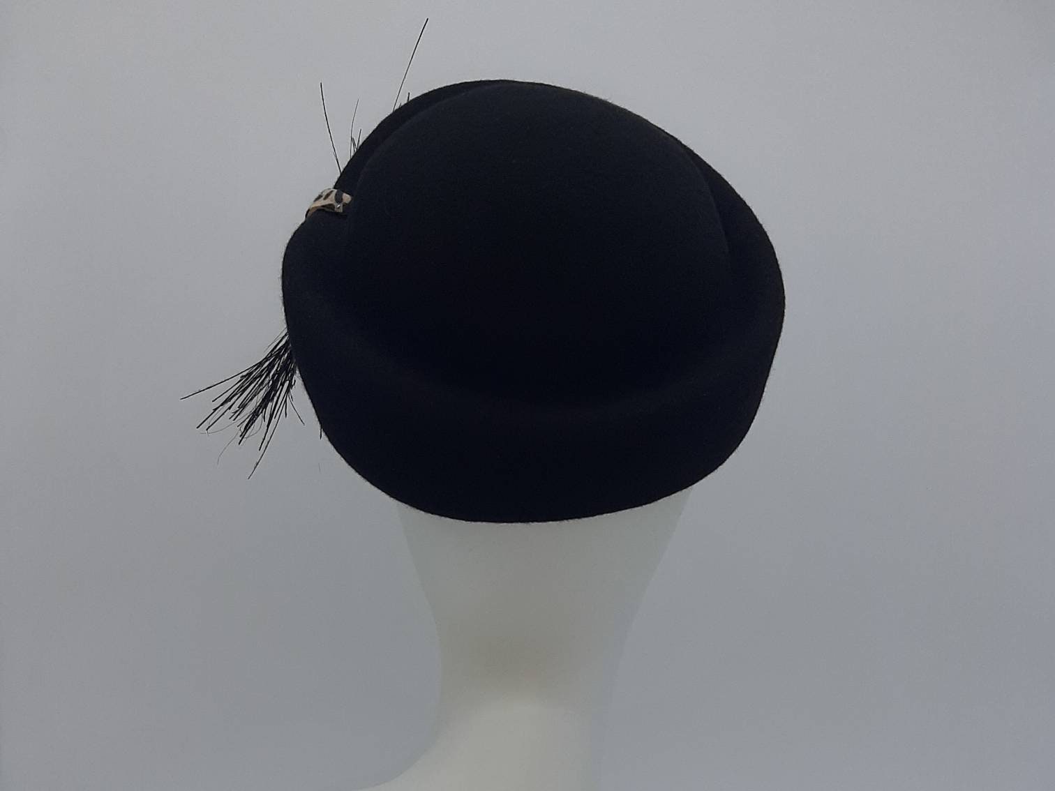 Black and leopard print 'bow' pill box hat