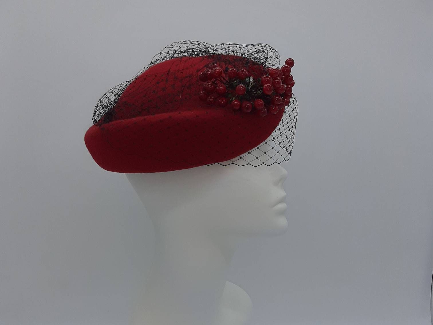 Red Berry Percher Hat